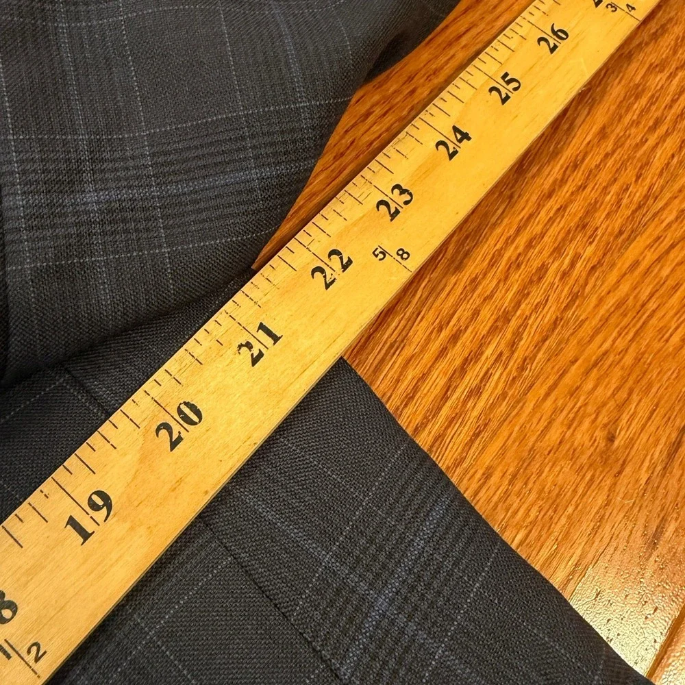 Peter Millar Sport Coat Mens 40R Wool Navy Blue Plaid Blazer Jacket 3 Button